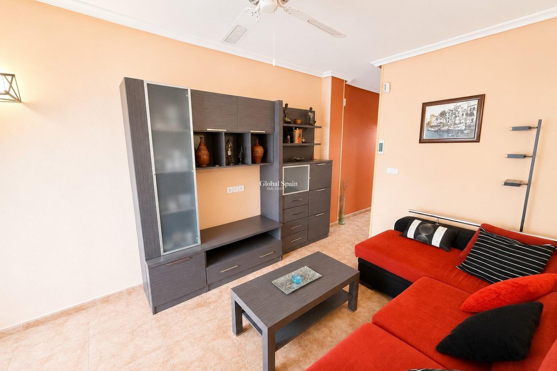 Revente - APPARTEMENT -
TORREVIEJA - Estacion de autobuses