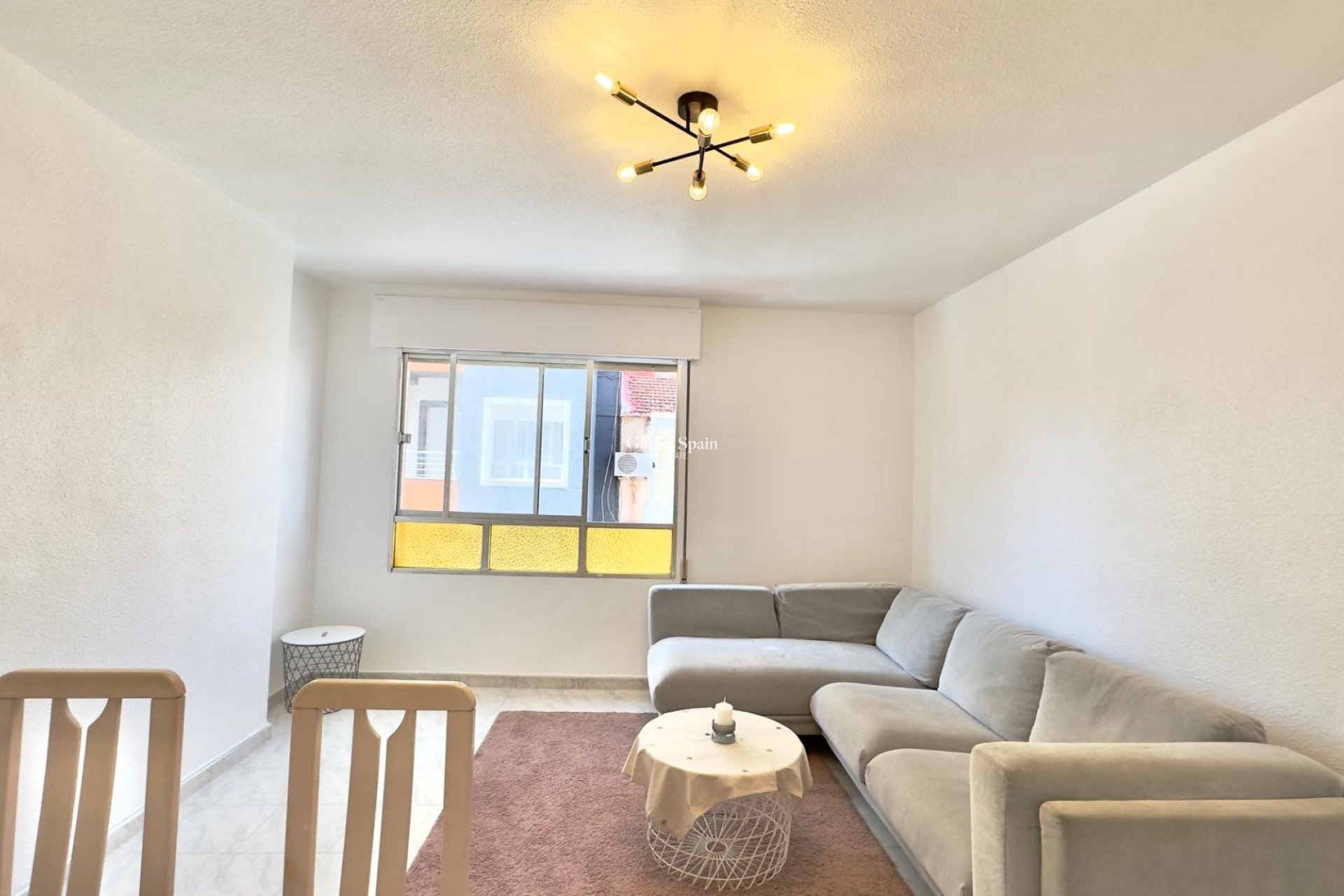 Revente - APPARTEMENT -
TORREVIEJA - Estacion de autobuses