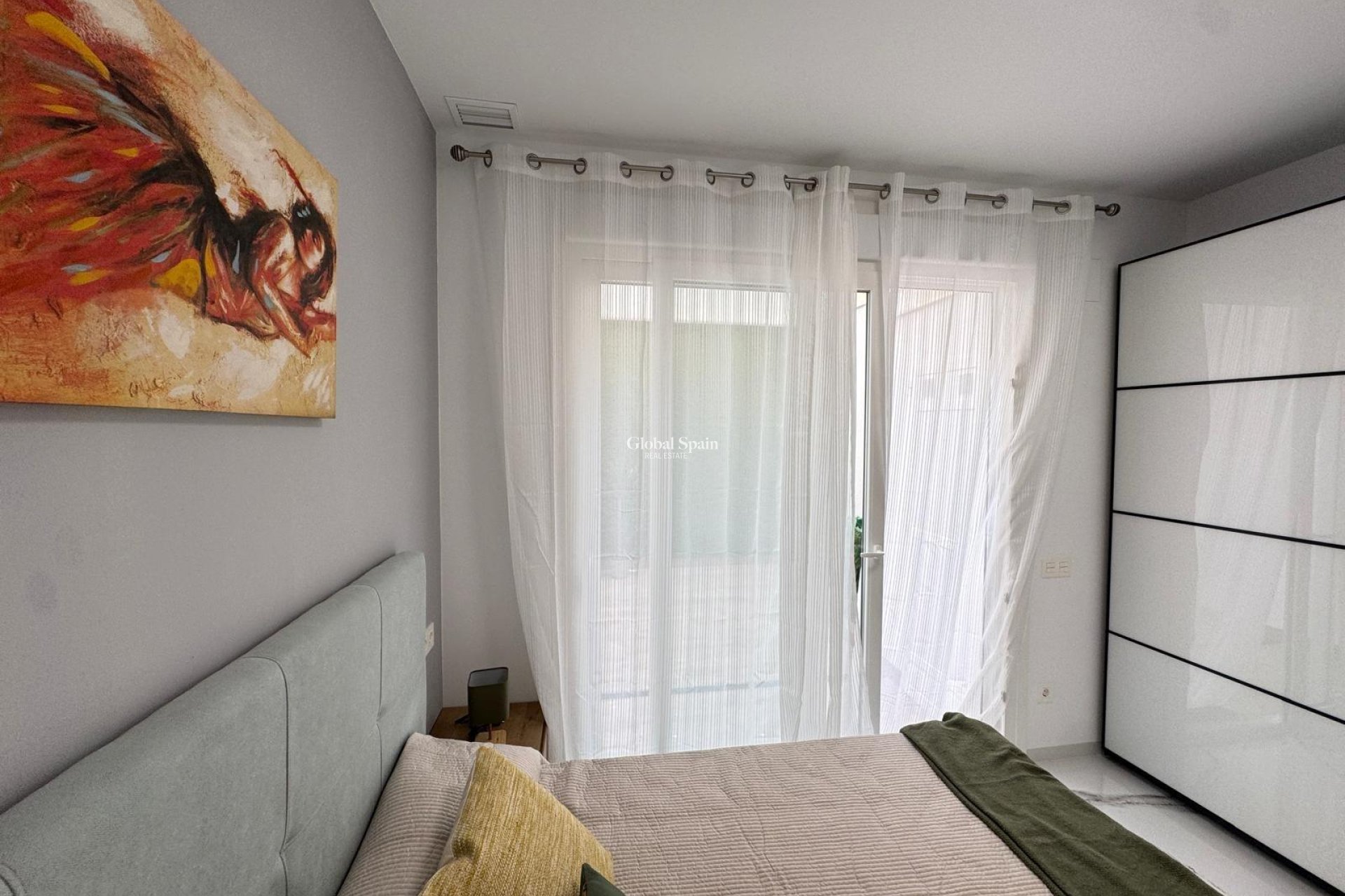 Revente - APPARTEMENT -
TORREVIEJA - Estacion de autobuses