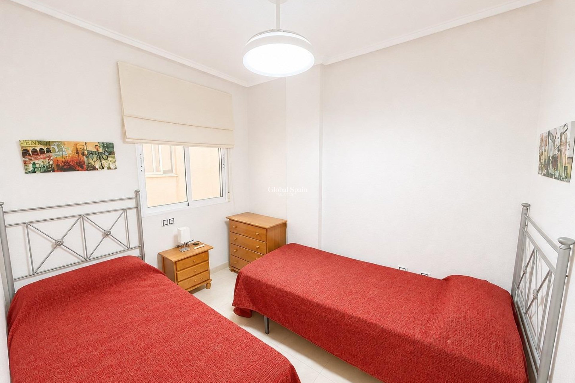 Revente - APPARTEMENT -
TORREVIEJA - Estacion de autobuses