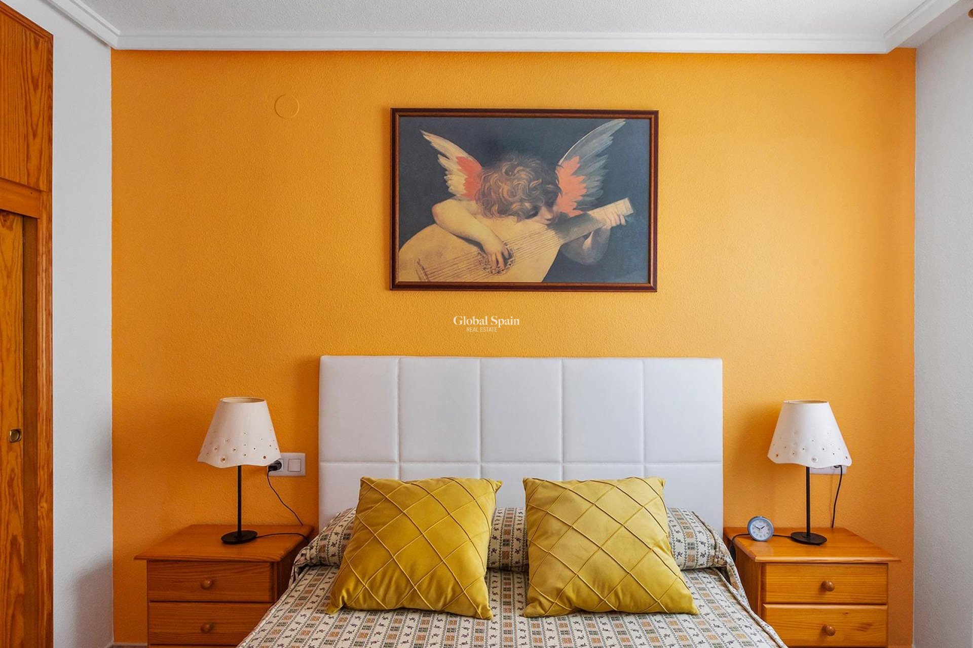 Revente - APPARTEMENT -
TORREVIEJA - Estacion de autobuses