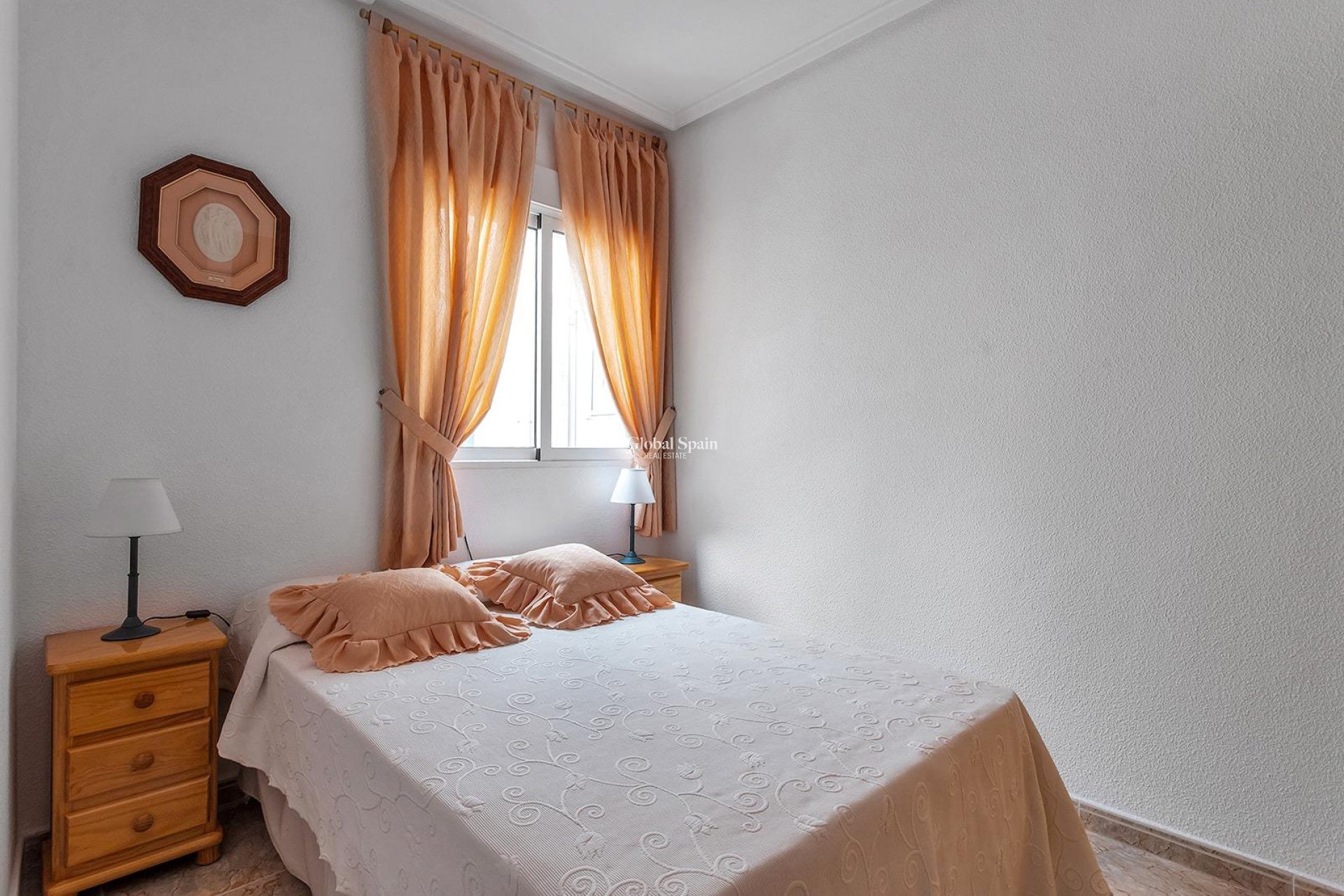 Revente - APPARTEMENT -
TORREVIEJA - Estacion de autobuses