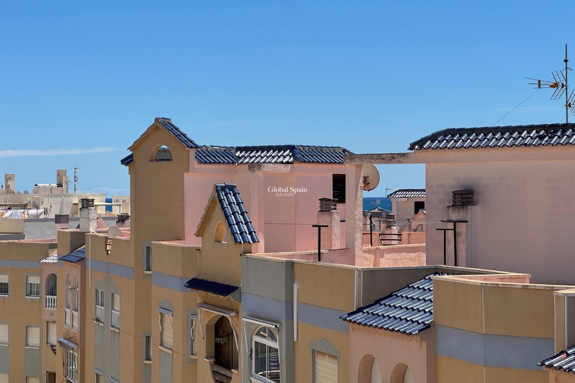 Revente - APPARTEMENT -
TORREVIEJA - Gaspar Perrelló