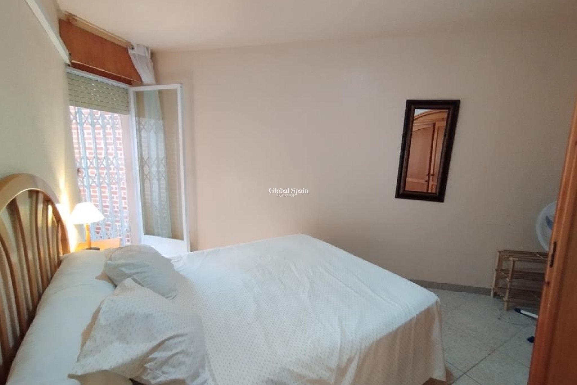 Revente - APPARTEMENT -
TORREVIEJA - HABANERAS PLAZA SANTA MARIA