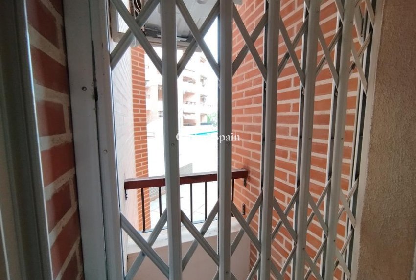 Revente - APPARTEMENT -
TORREVIEJA - HABANERAS PLAZA SANTA MARIA