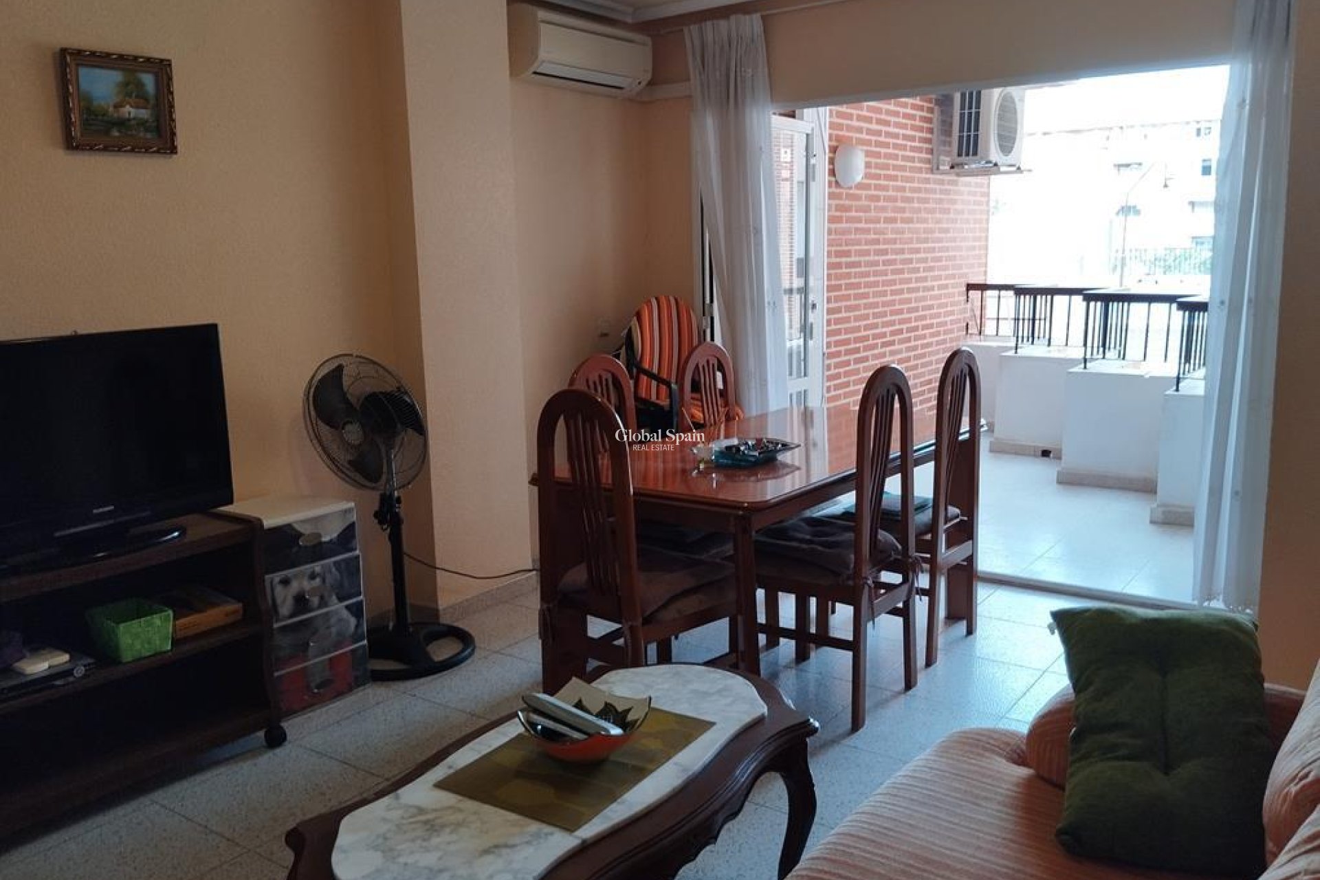 Revente - APPARTEMENT -
TORREVIEJA - HABANERAS PLAZA SANTA MARIA