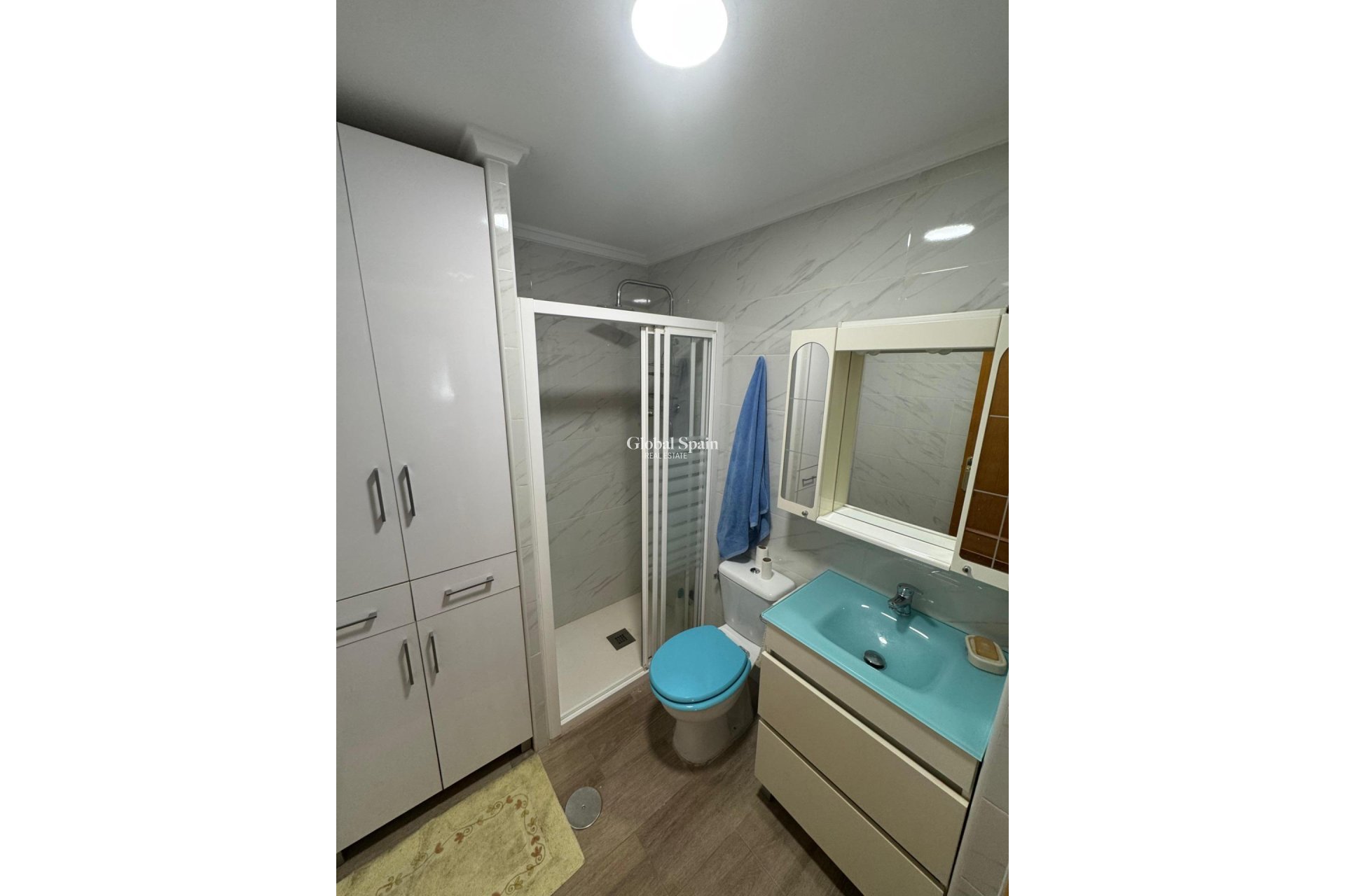 Revente - APPARTEMENT -
TORREVIEJA - Habaneras