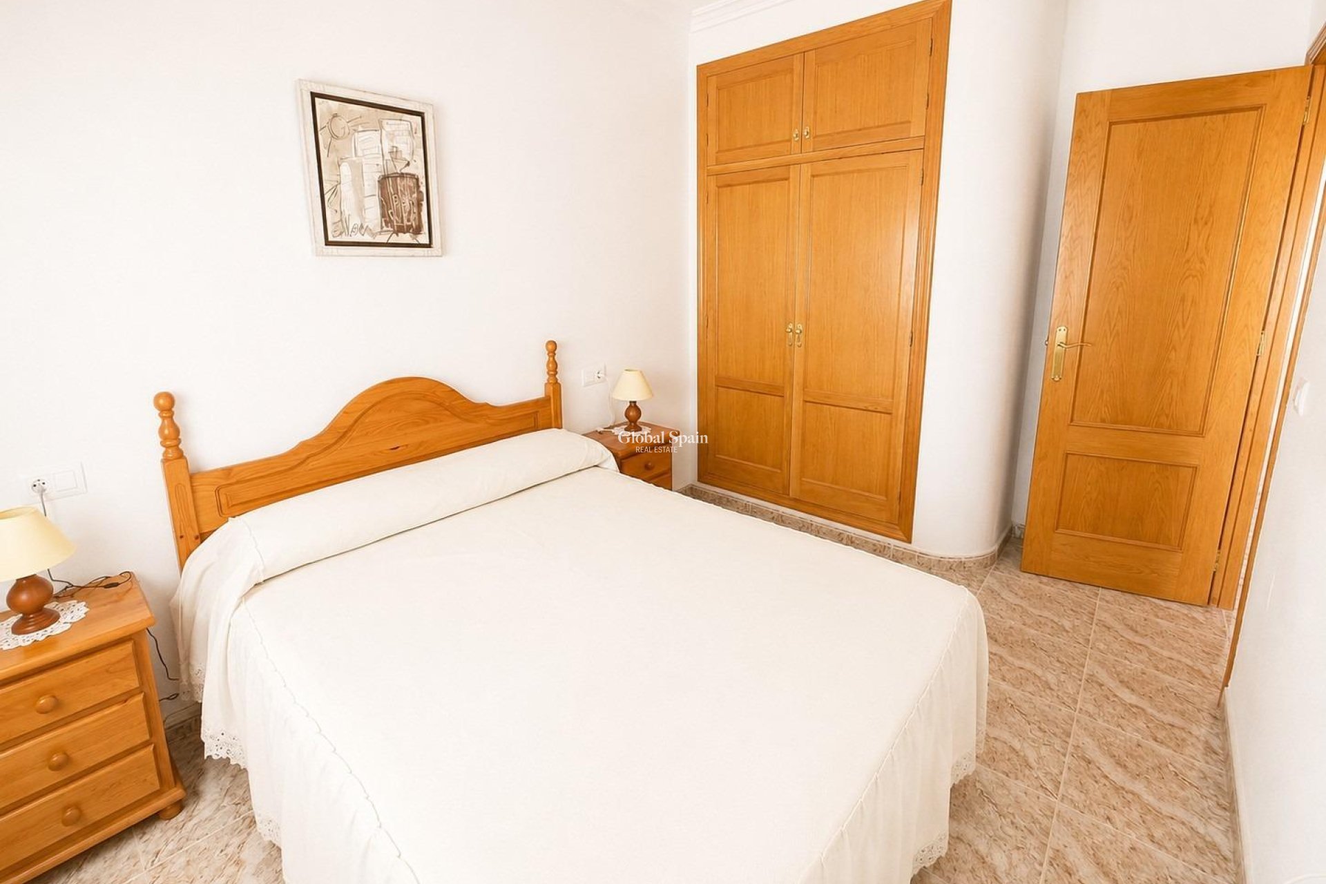 Revente - APPARTEMENT -
TORREVIEJA - Habaneras