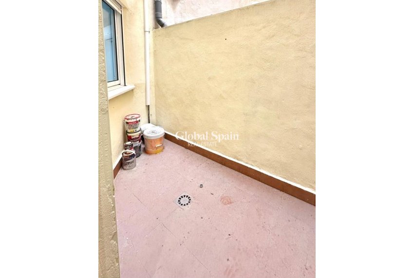 Revente - APPARTEMENT -
TORREVIEJA - La Mata pueblo