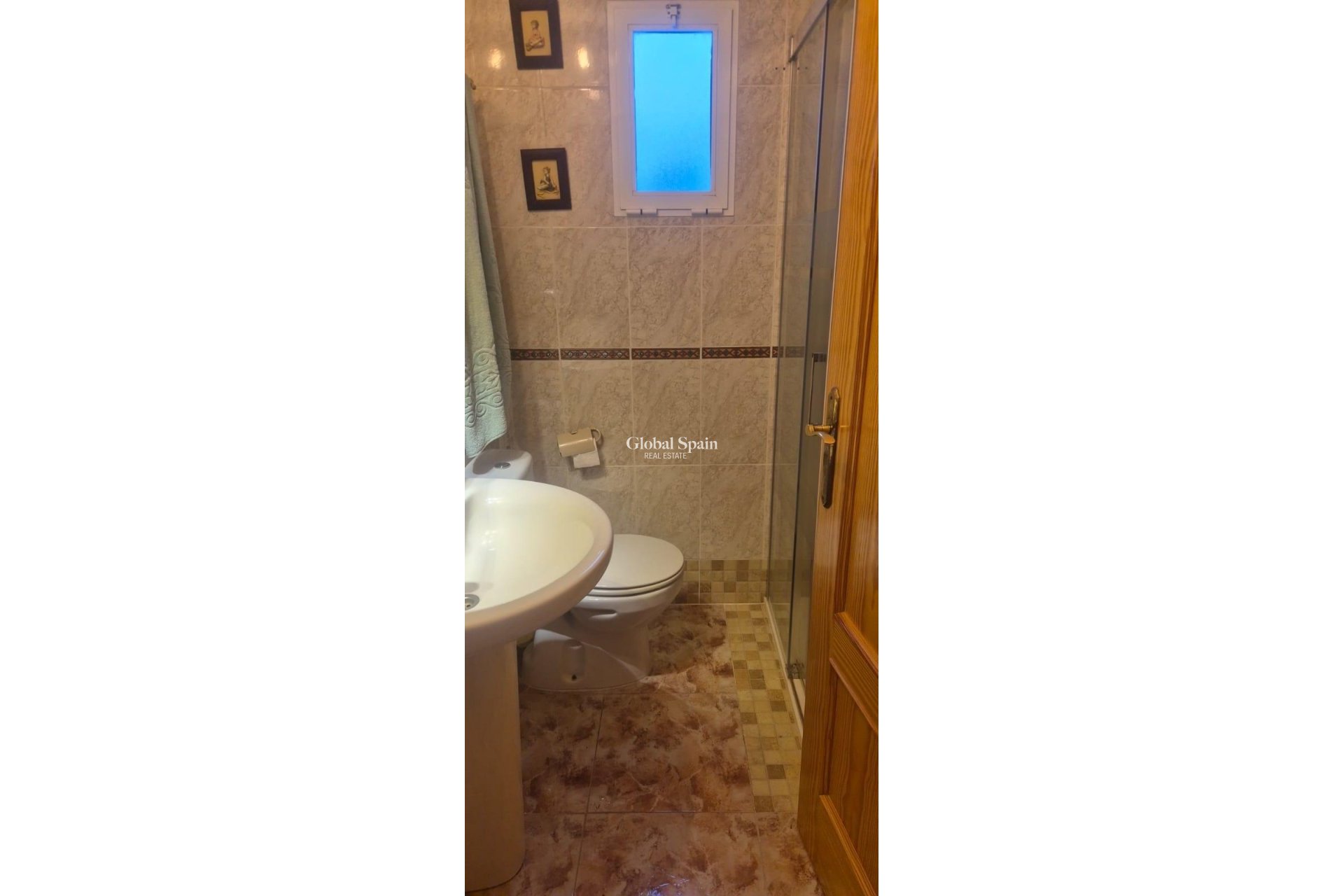Revente - APPARTEMENT -
TORREVIEJA - La Mata pueblo