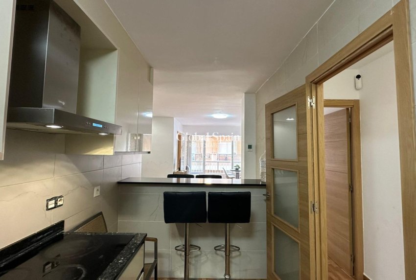 Revente - APPARTEMENT -
TORREVIEJA - La Mata pueblo