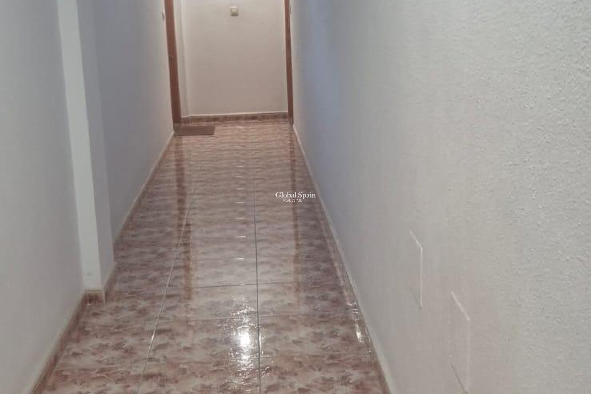 Revente - APPARTEMENT -
TORREVIEJA - La Mata pueblo
