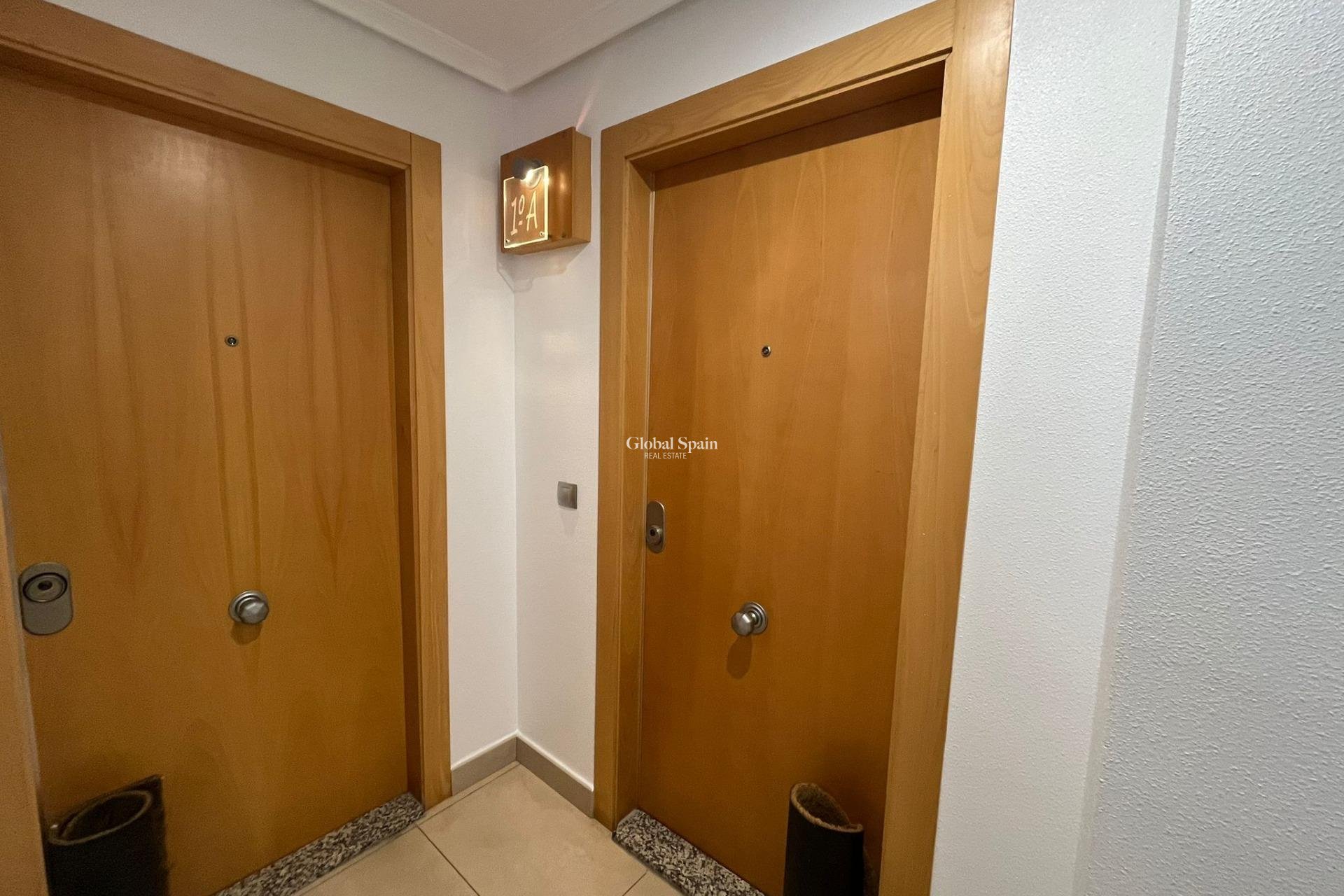 Revente - APPARTEMENT -
TORREVIEJA - La Mata pueblo