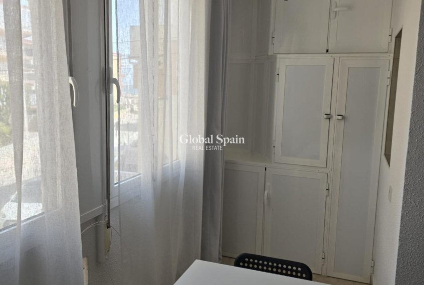 Revente - APPARTEMENT -
TORREVIEJA - La Mata pueblo
