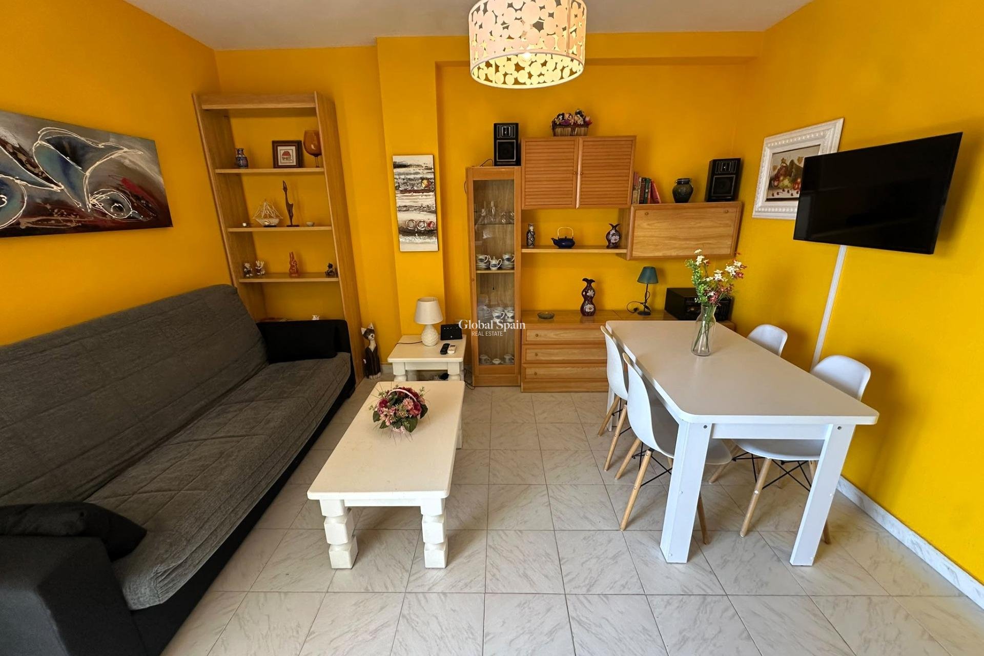 Revente - APPARTEMENT -
TORREVIEJA - La Mata pueblo