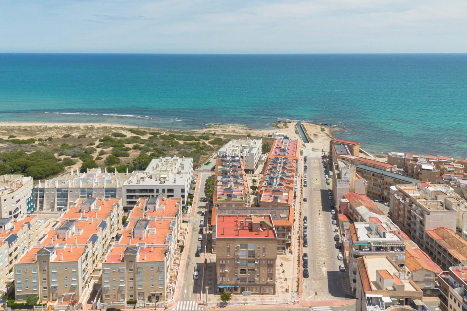 Revente - APPARTEMENT -
TORREVIEJA - La Mata pueblo
