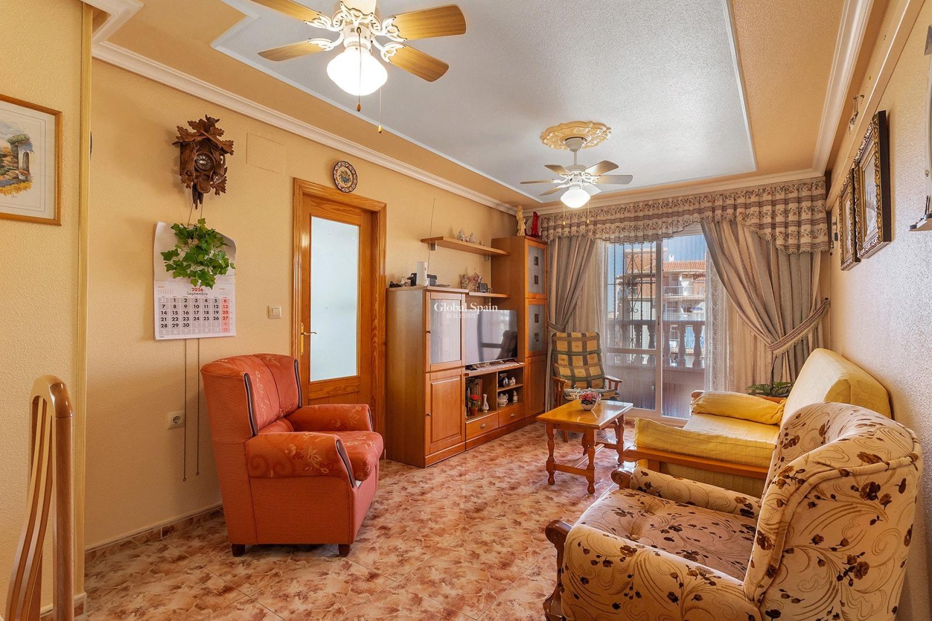 Revente - APPARTEMENT -
TORREVIEJA - La Mata pueblo
