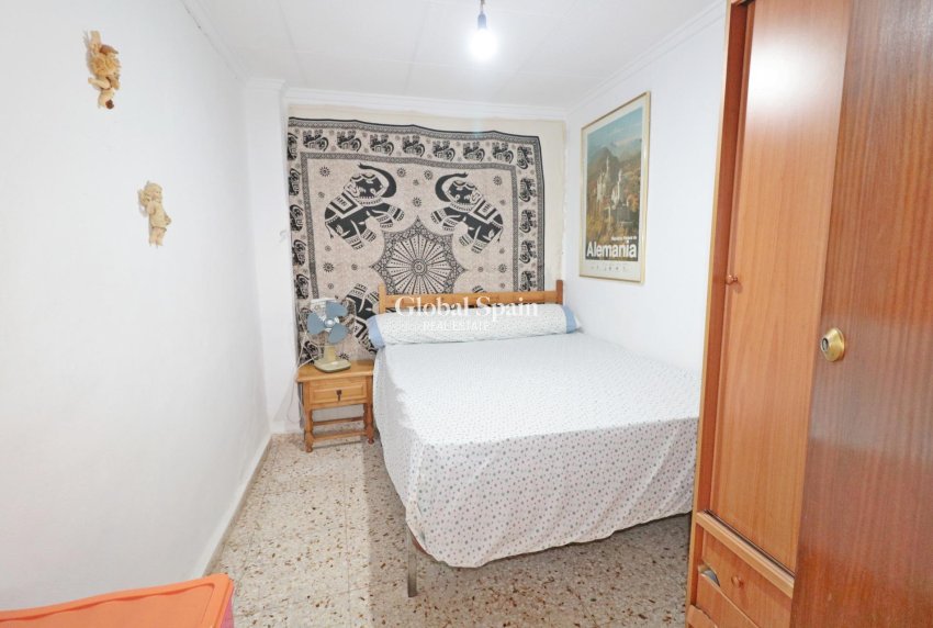 Revente - APPARTEMENT -
TORREVIEJA - La Mata pueblo