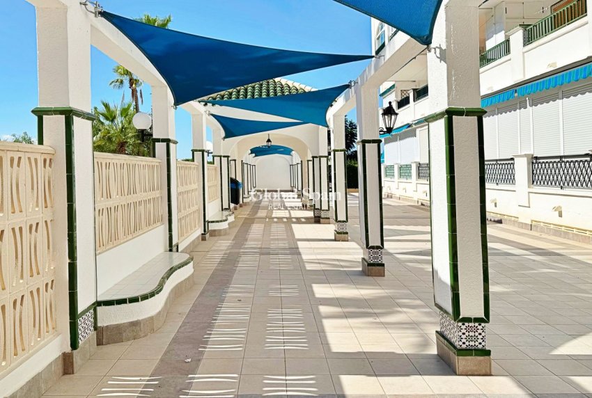 Revente - Appartement -
TORREVIEJA - La Mata