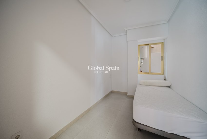 Revente - Appartement -
TORREVIEJA - La Mata