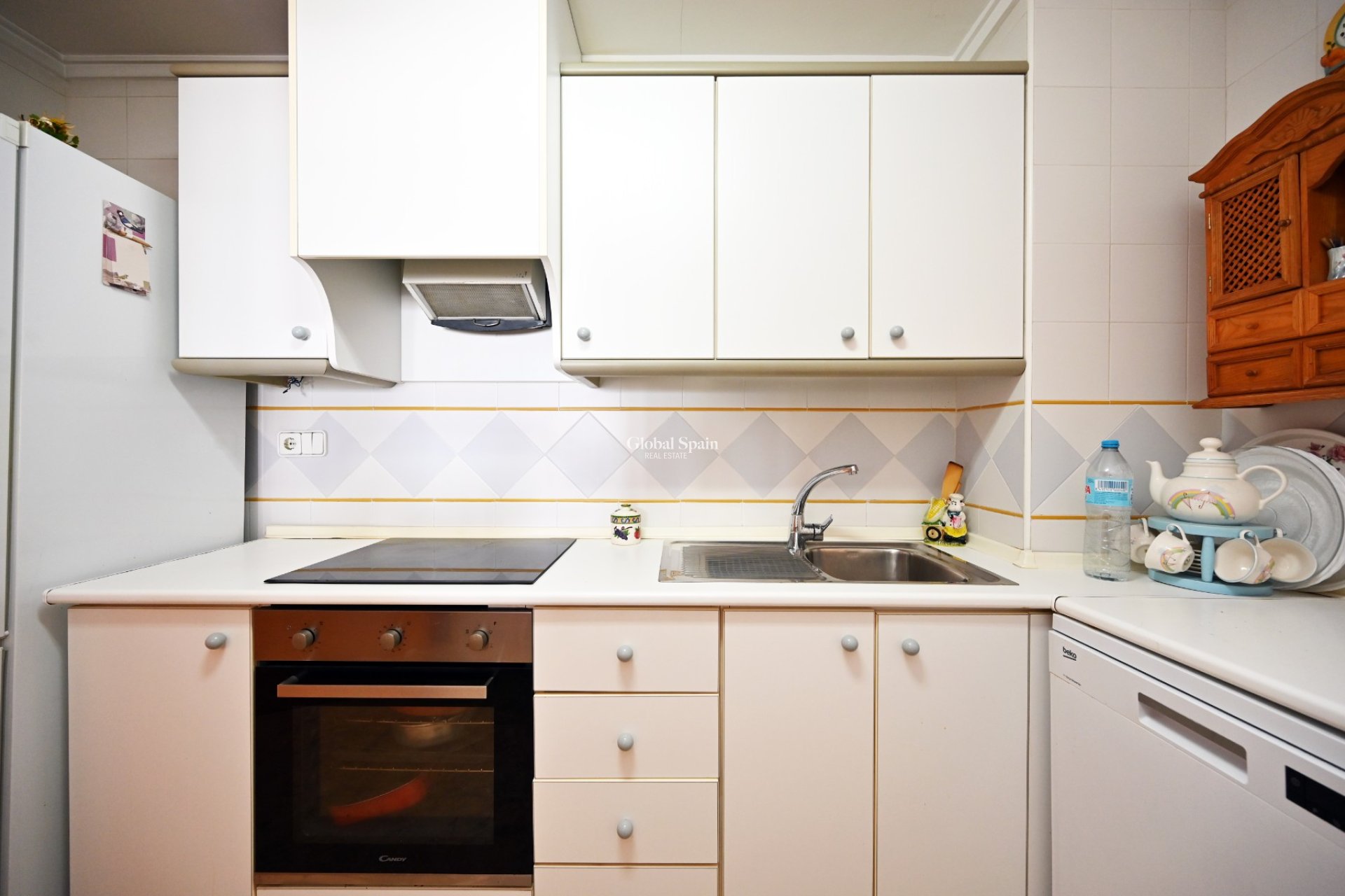 Revente - APPARTEMENT -
TORREVIEJA - La Mata