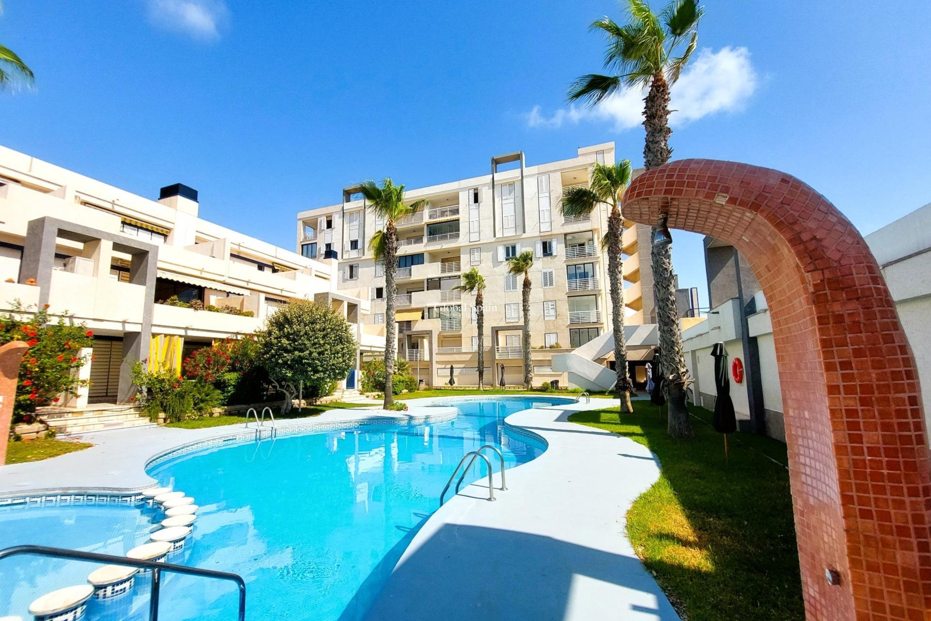 Revente - Appartement -
TORREVIEJA - La Mata