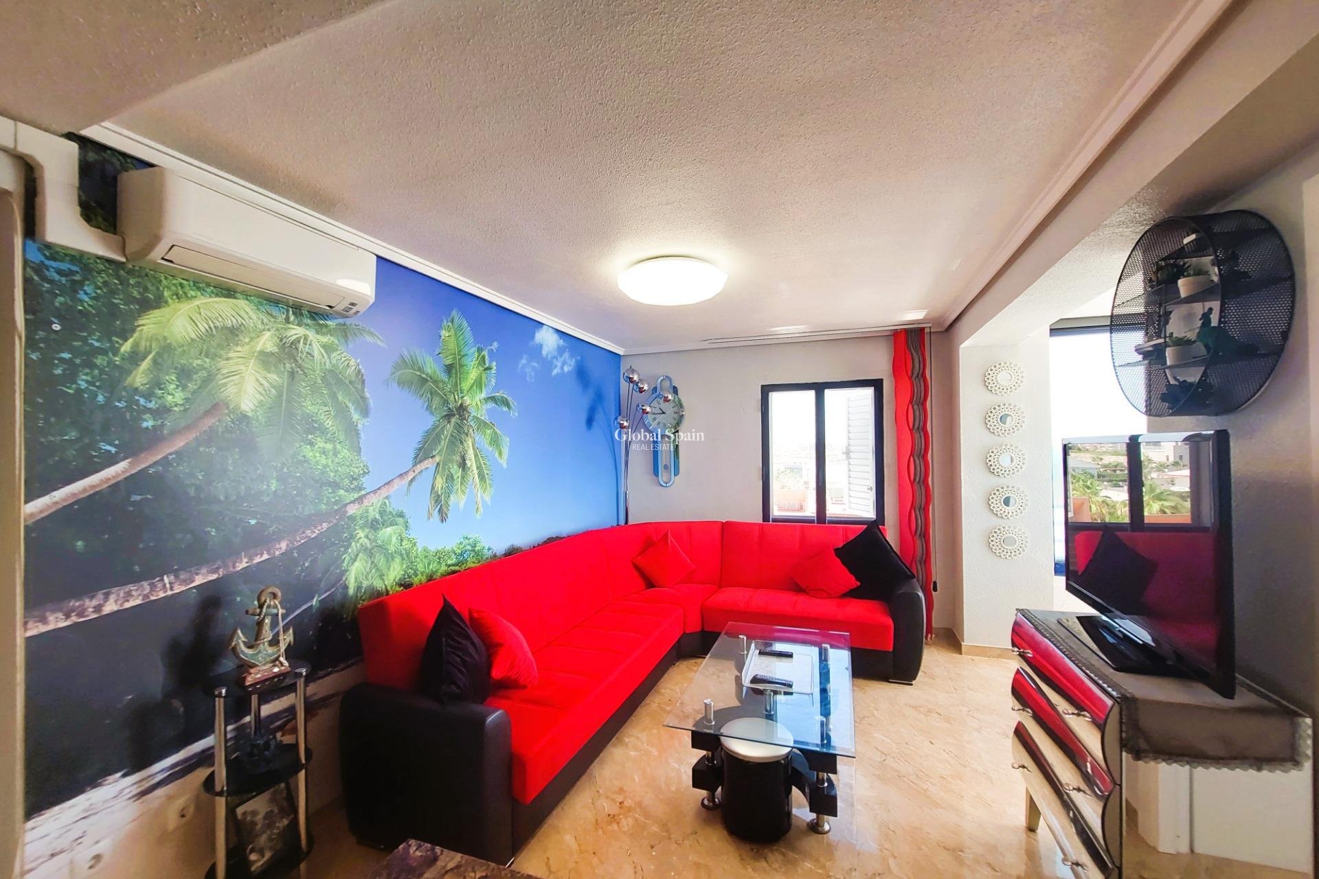 Revente - Appartement -
TORREVIEJA - La Mata