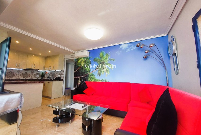 Revente - Appartement -
TORREVIEJA - La Mata