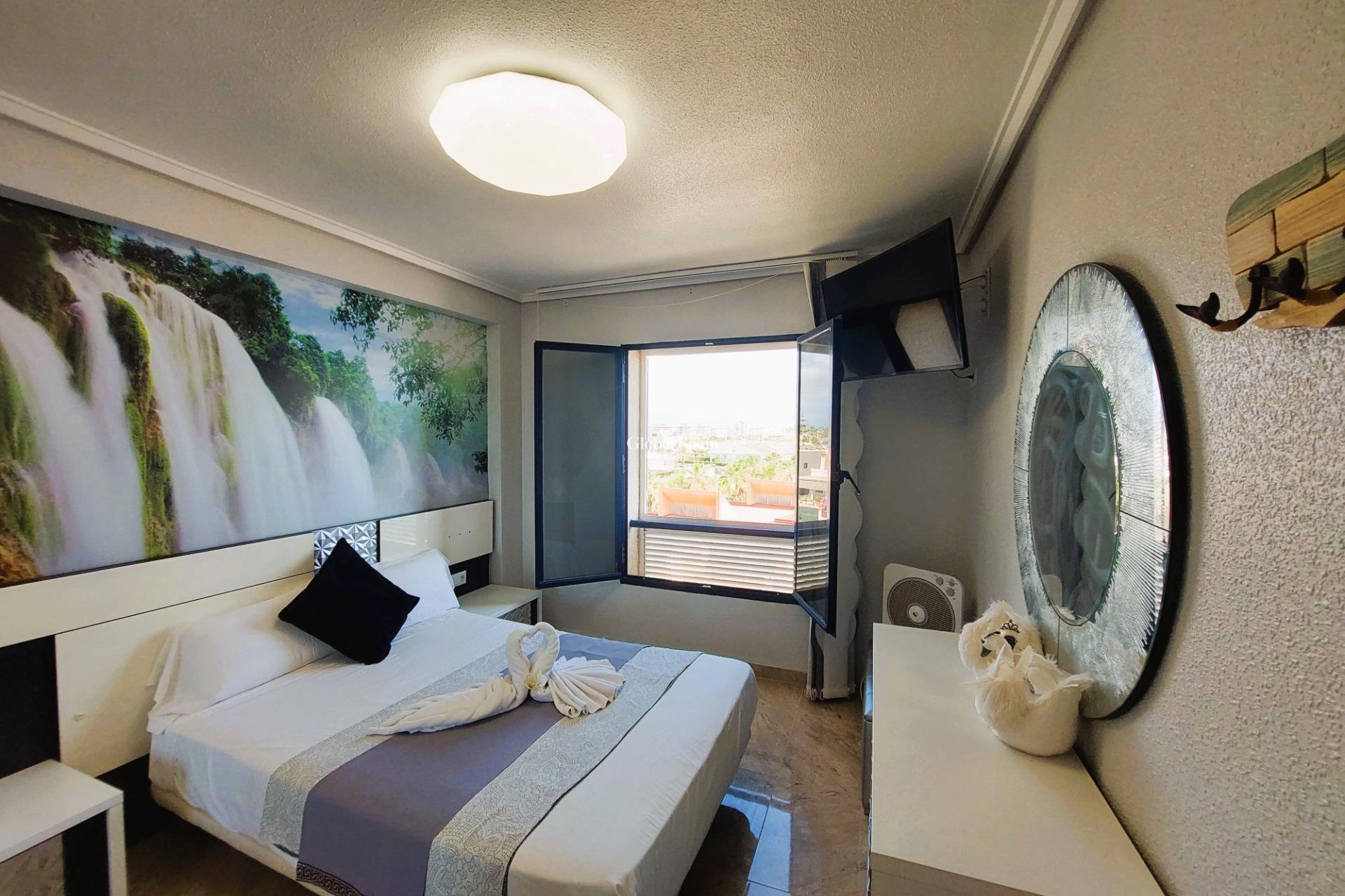 Revente - Appartement -
TORREVIEJA - La Mata