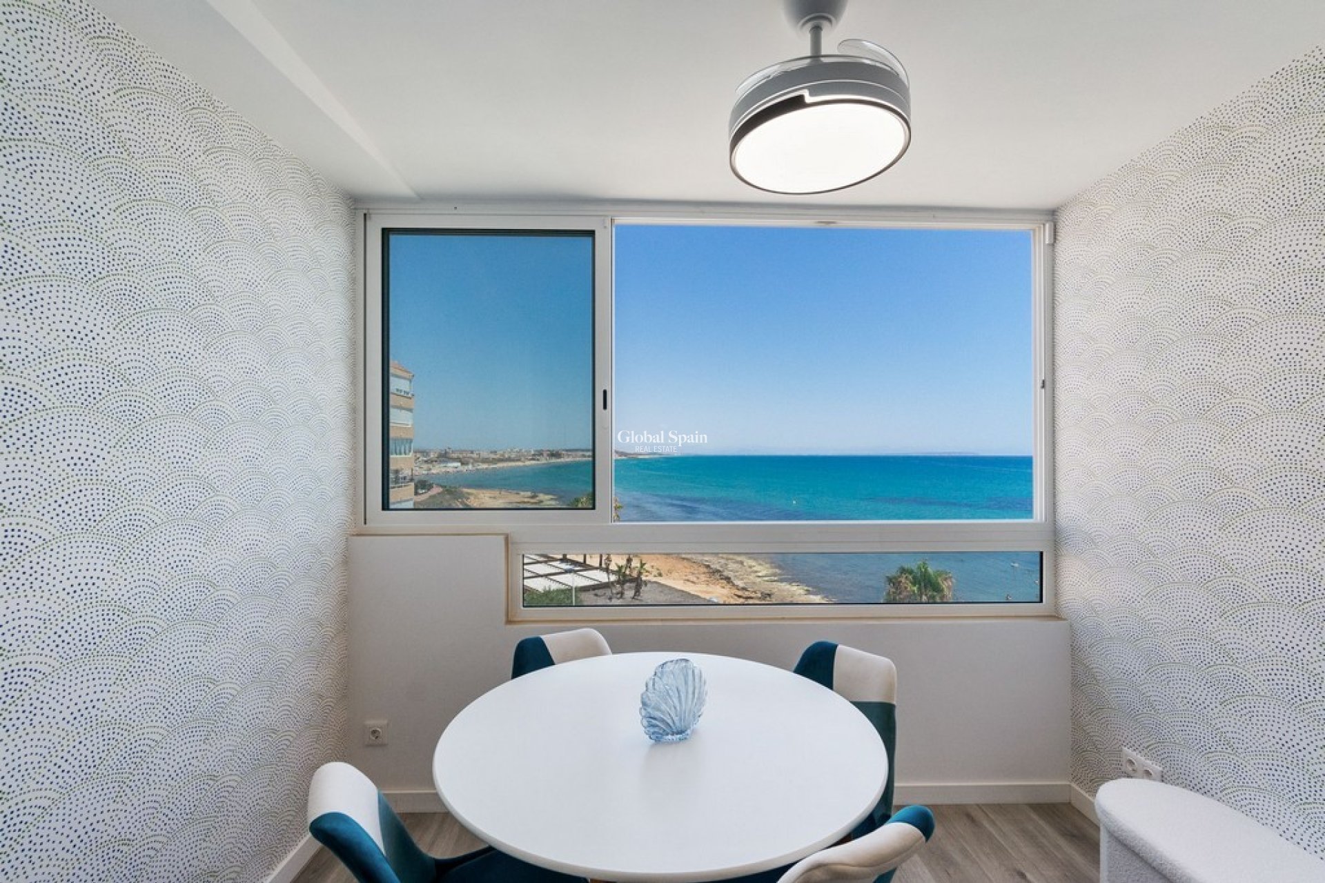 Revente - Appartement -
TORREVIEJA - La Mata