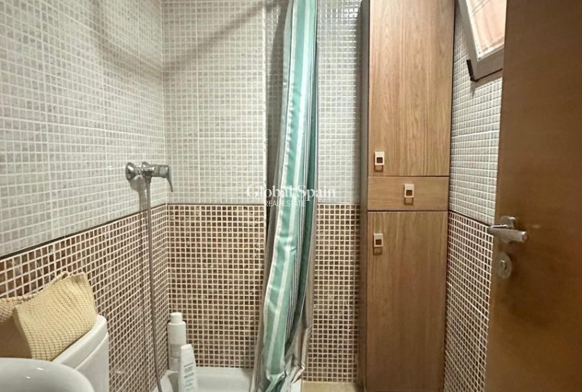 Revente - APPARTEMENT -
TORREVIEJA - La Mata