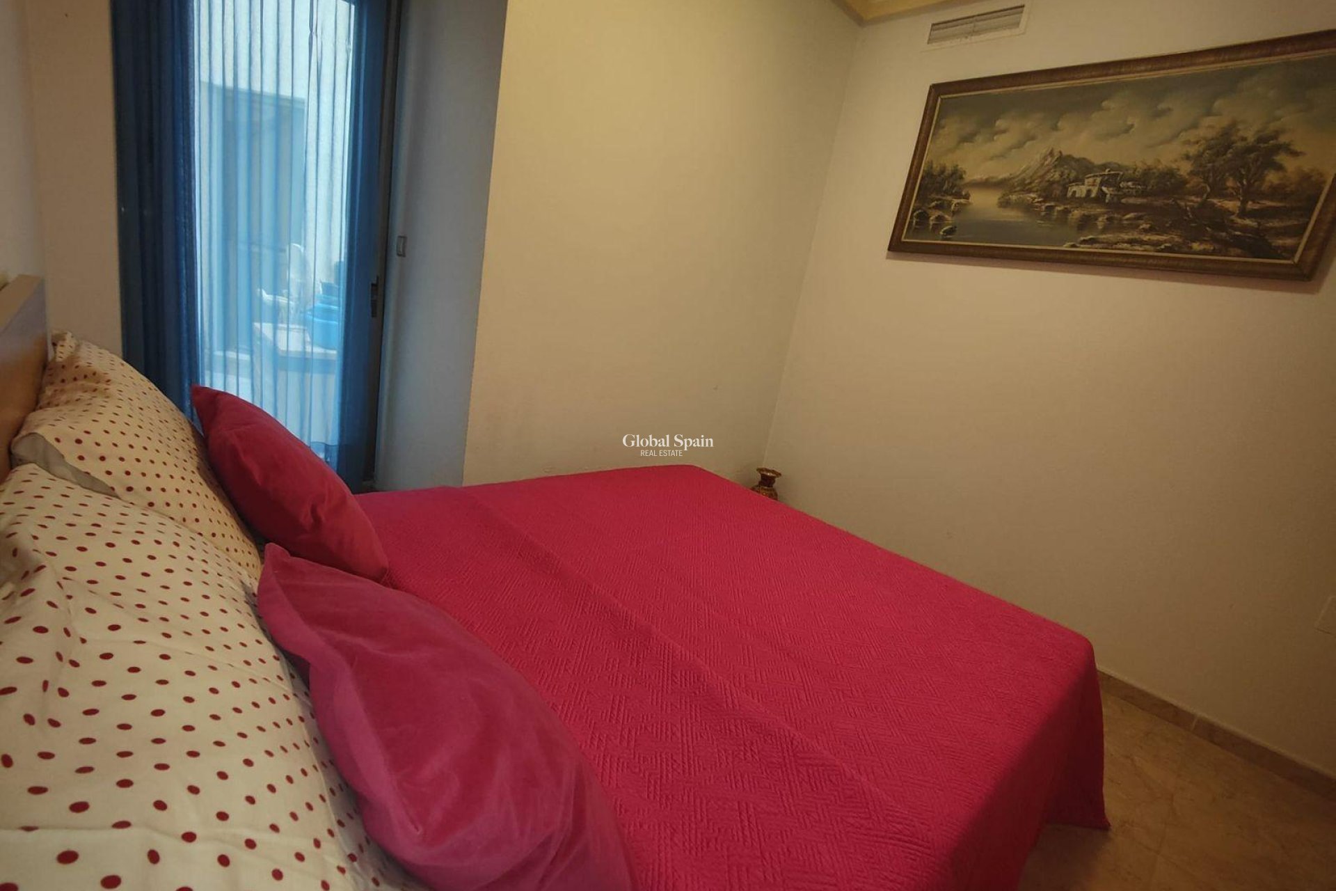 Revente - APPARTEMENT -
TORREVIEJA - La Mata