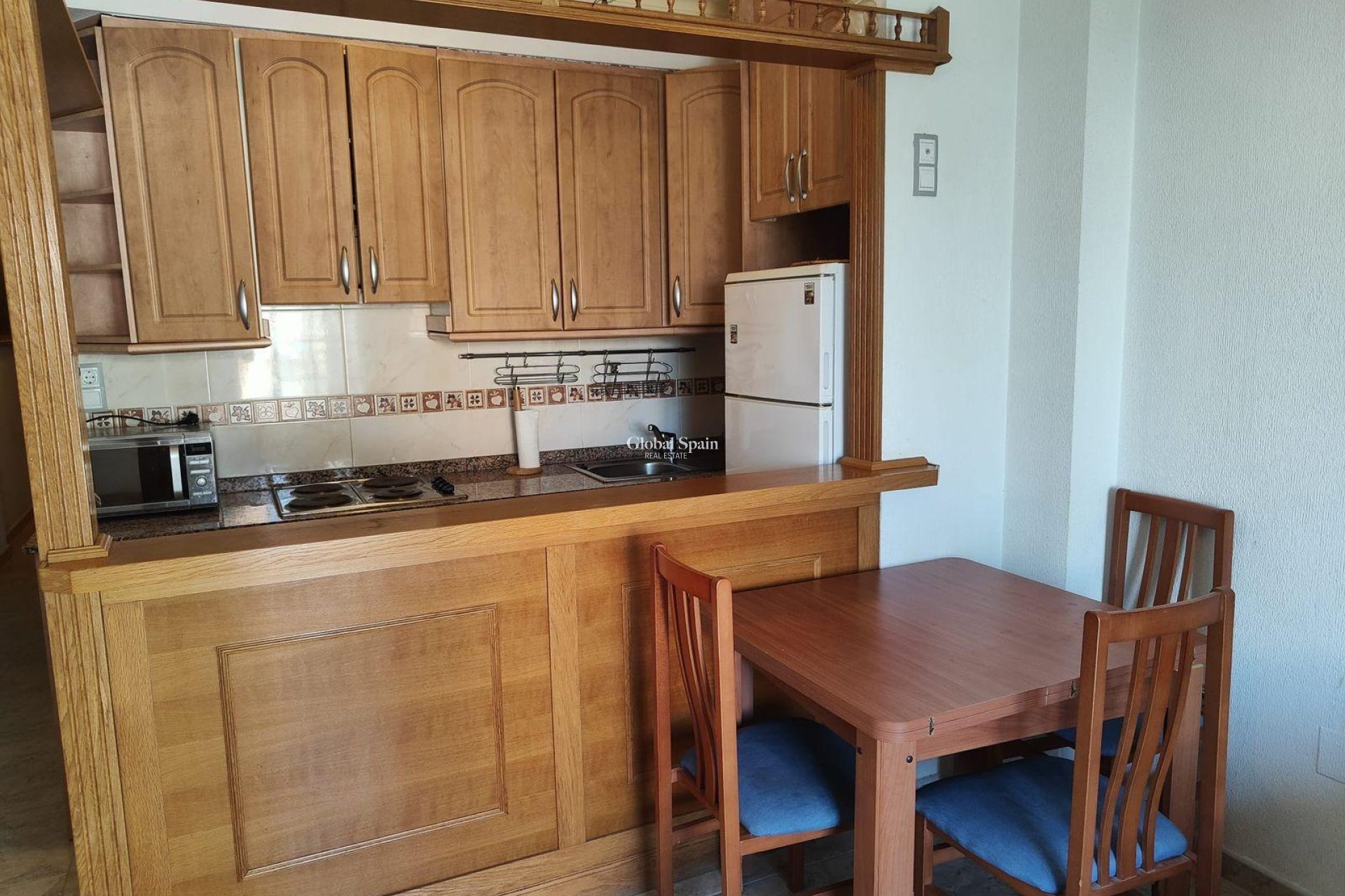 Revente - APPARTEMENT -
TORREVIEJA - La Mata