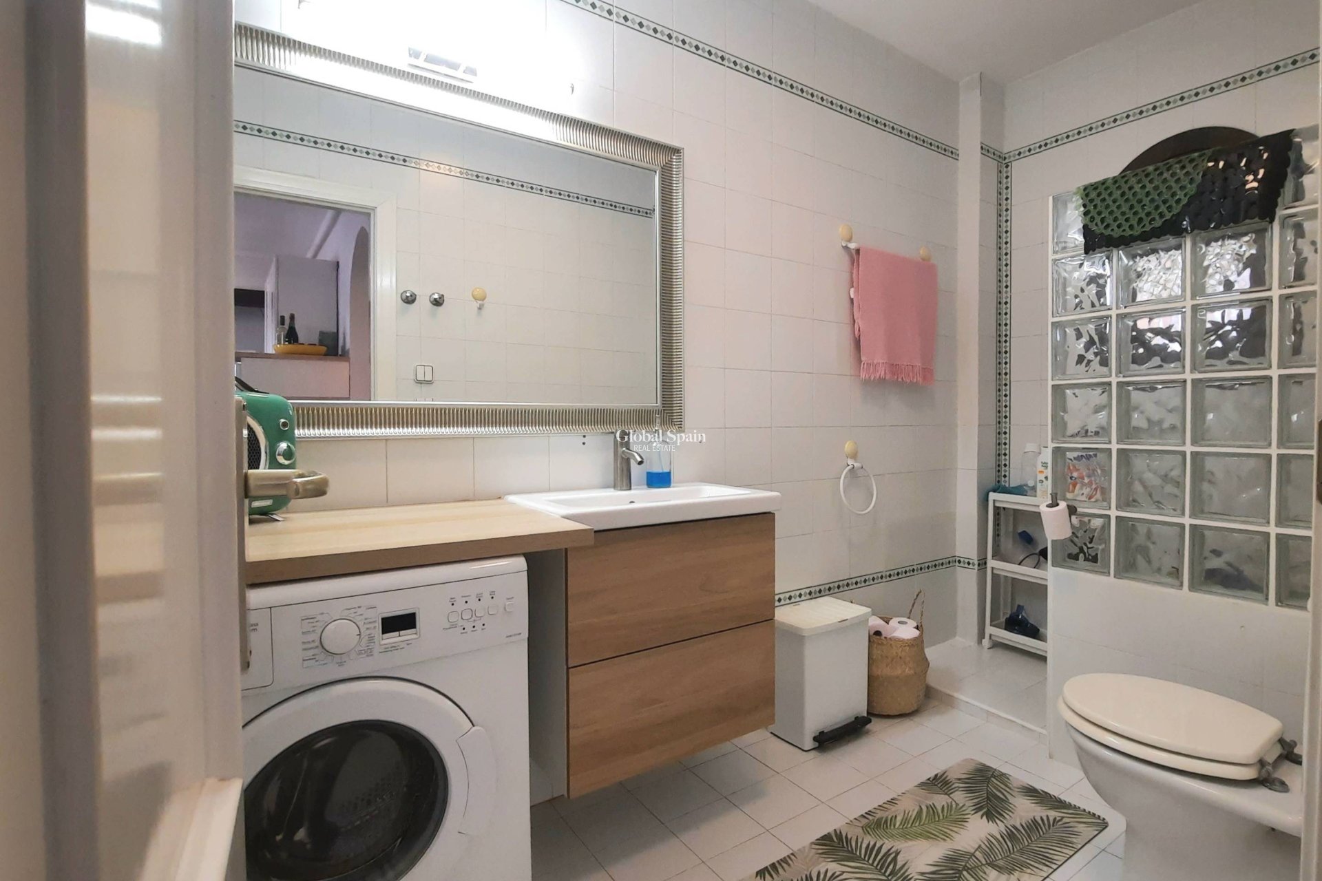 Revente - APPARTEMENT -
TORREVIEJA - La Mata