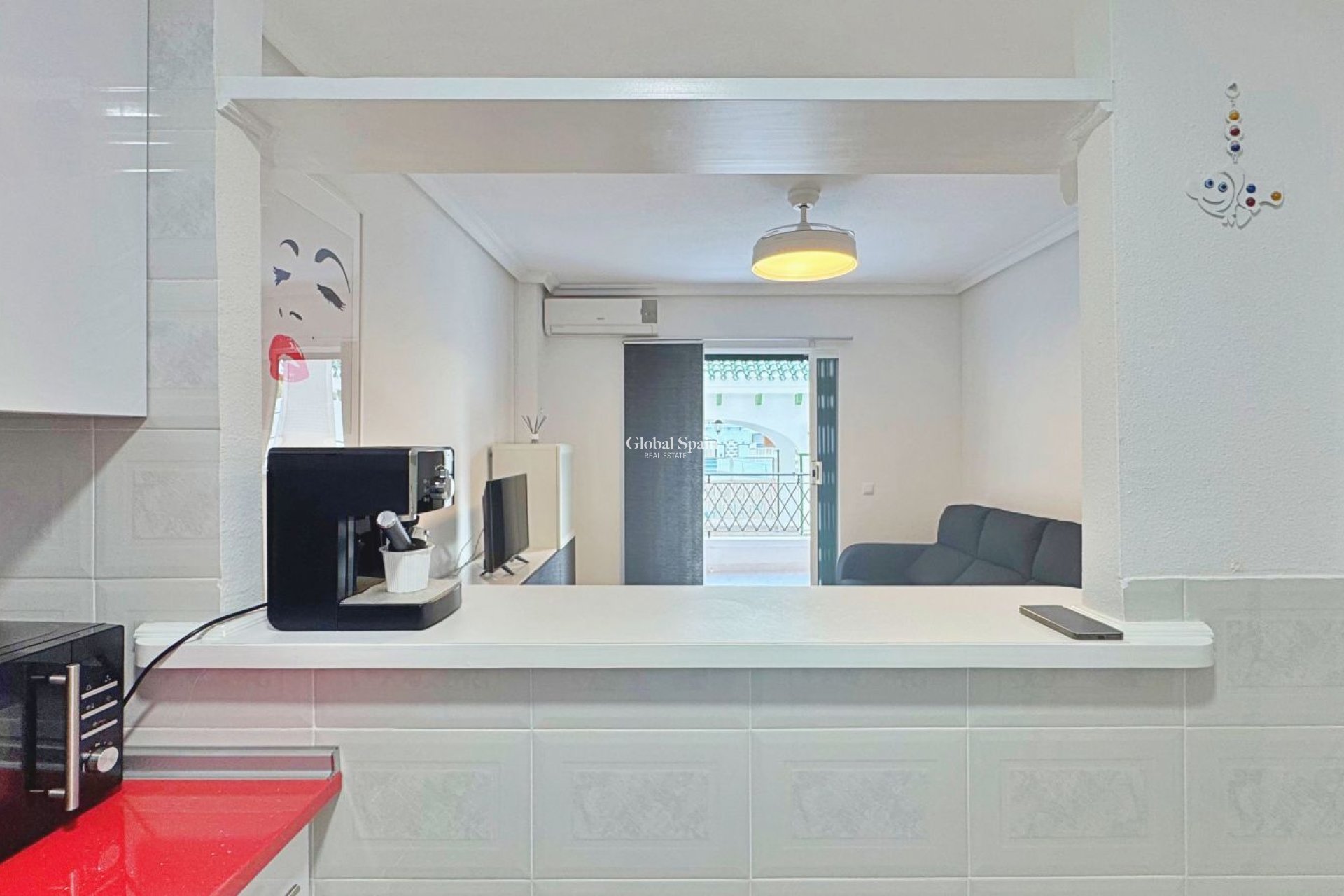 Revente - APPARTEMENT -
TORREVIEJA - La Mata