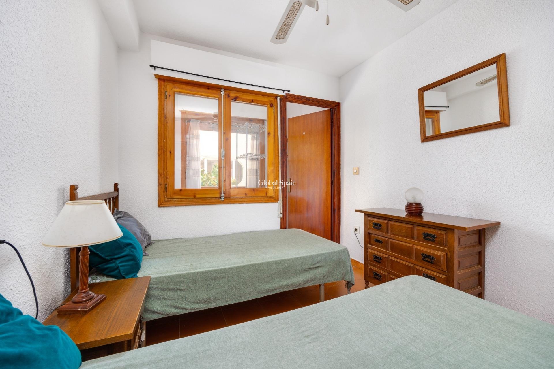 Revente - APPARTEMENT -
TORREVIEJA - La Mata