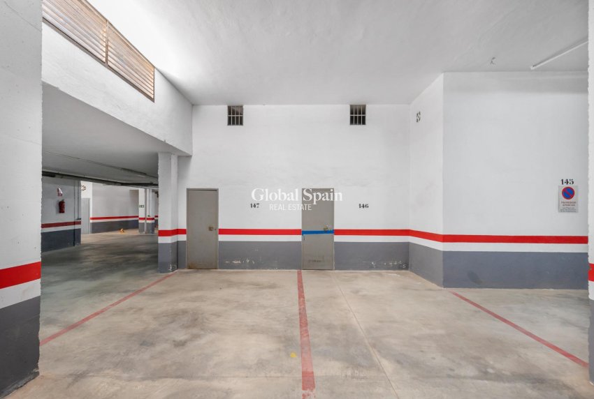 Revente - APPARTEMENT -
TORREVIEJA - La Mata