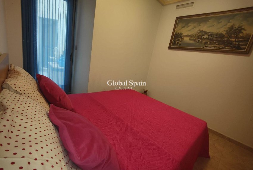 Revente - APPARTEMENT -
TORREVIEJA - La Mata