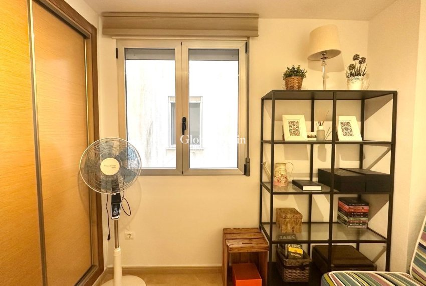 Revente - APPARTEMENT -
TORREVIEJA - La Mata