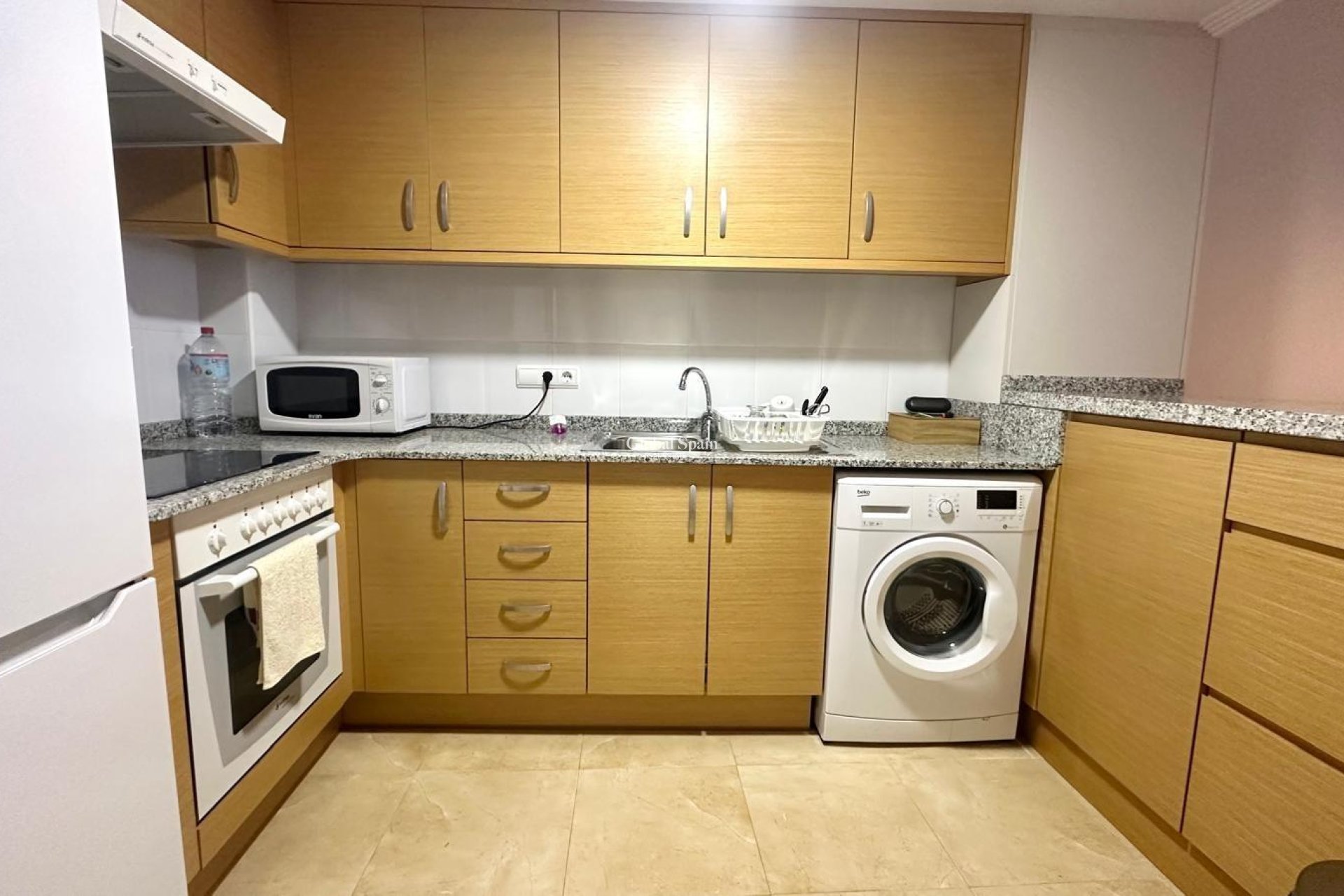 Revente - APPARTEMENT -
TORREVIEJA - La Mata