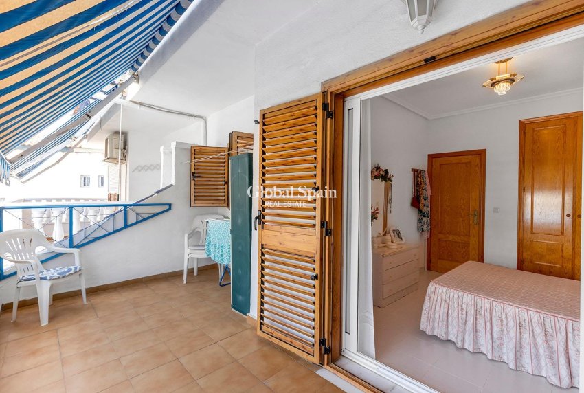 Revente - APPARTEMENT -
TORREVIEJA - La Mata