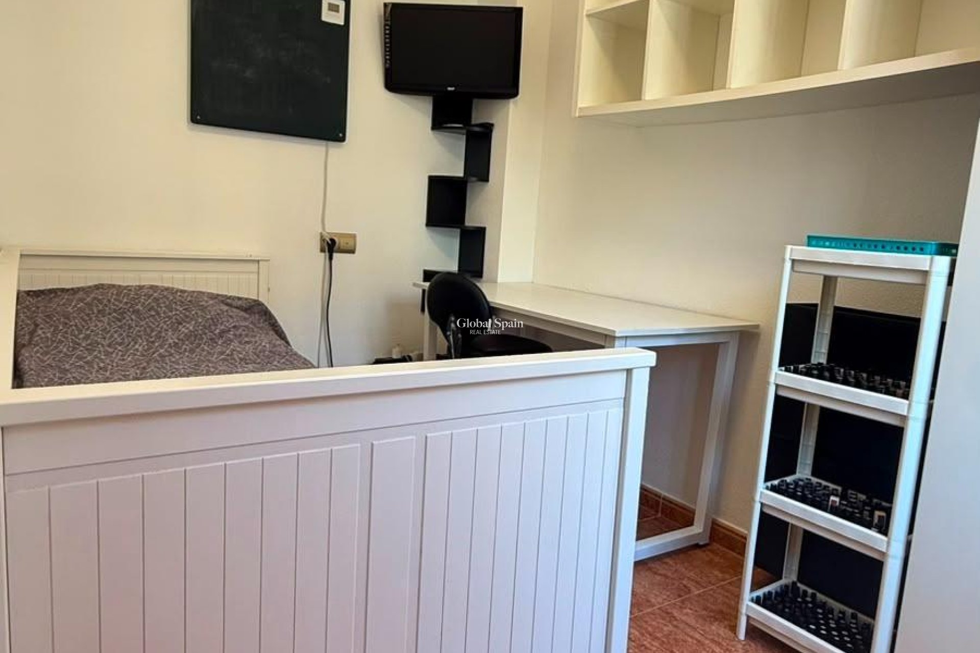 Revente - APPARTEMENT -
TORREVIEJA - La Mata