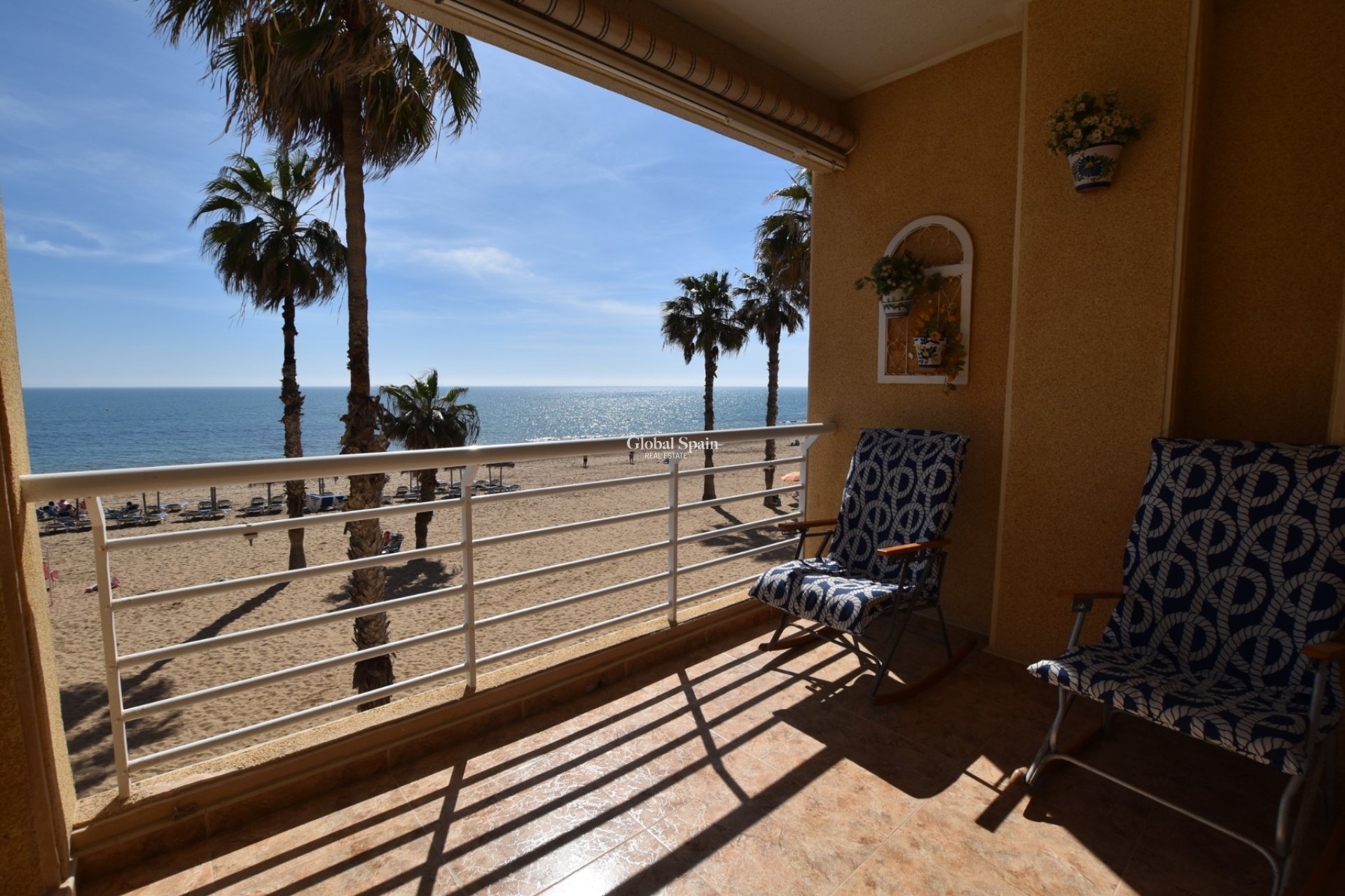 Revente - Appartement -
TORREVIEJA - La Mata