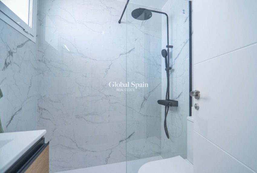 Revente - Appartement -
TORREVIEJA - La Veleta