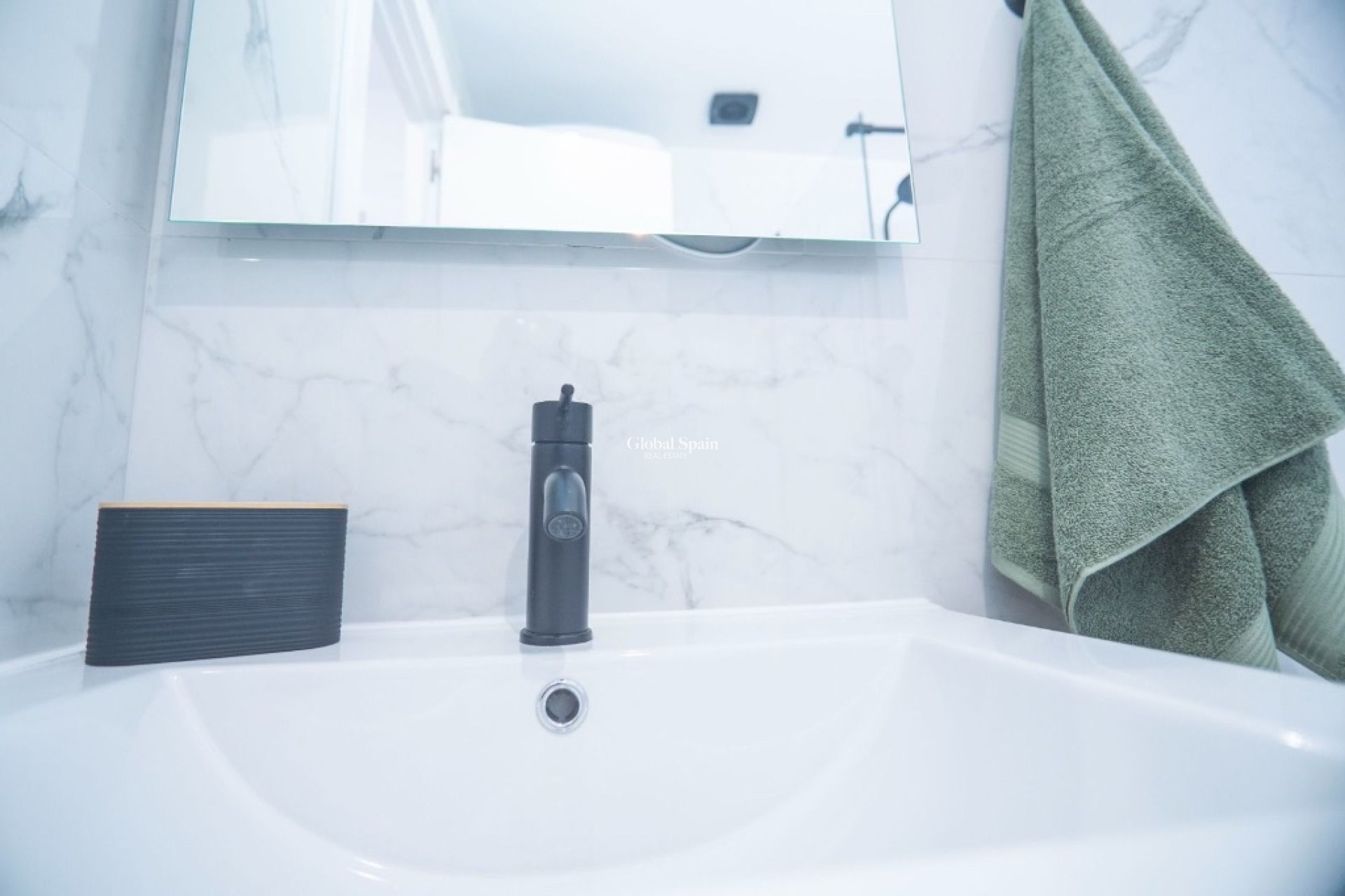 Revente - Appartement -
TORREVIEJA - La Veleta