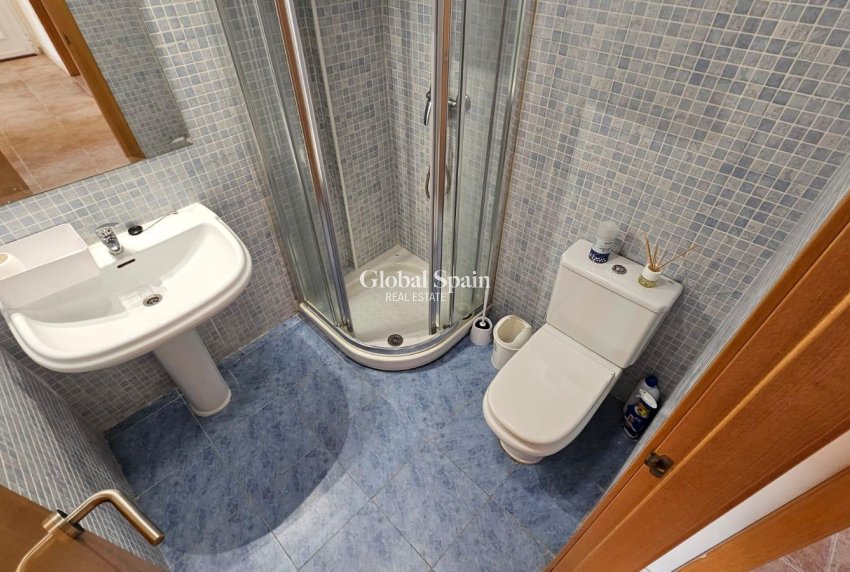 Revente - APPARTEMENT -
TORREVIEJA - La Veleta