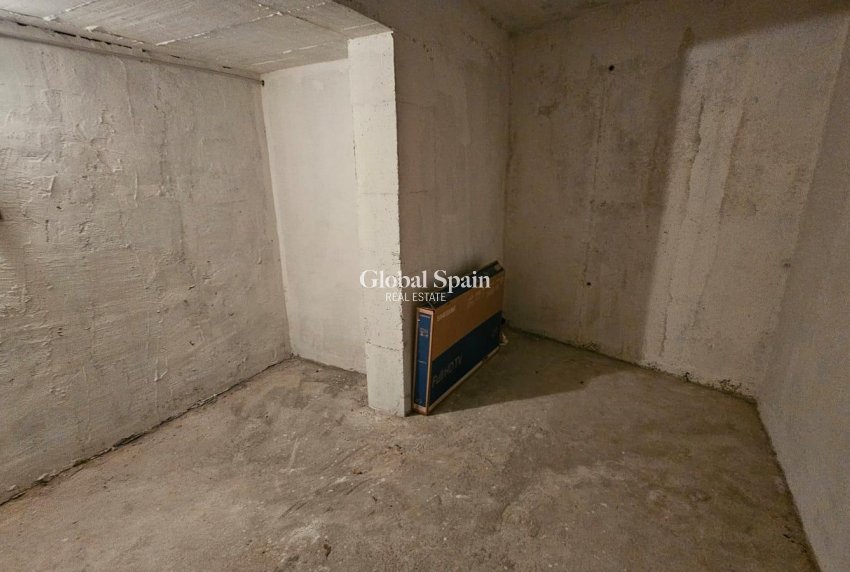 Revente - APPARTEMENT -
TORREVIEJA - La Veleta