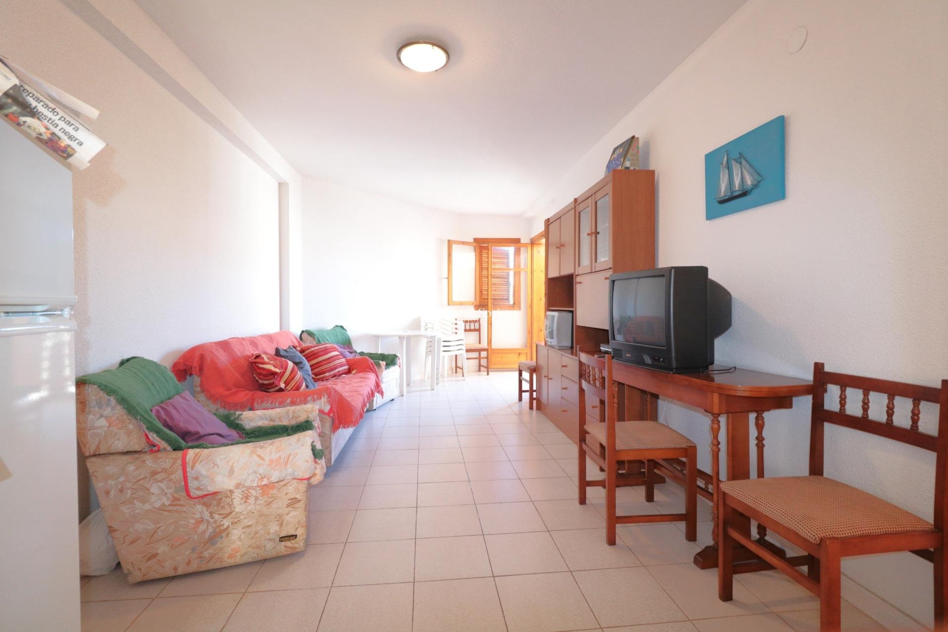 Revente - APPARTEMENT -
TORREVIEJA - La Veleta