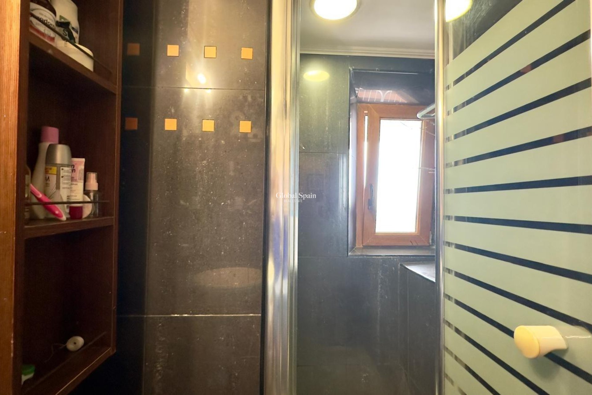 Revente - APPARTEMENT -
TORREVIEJA - La Veleta