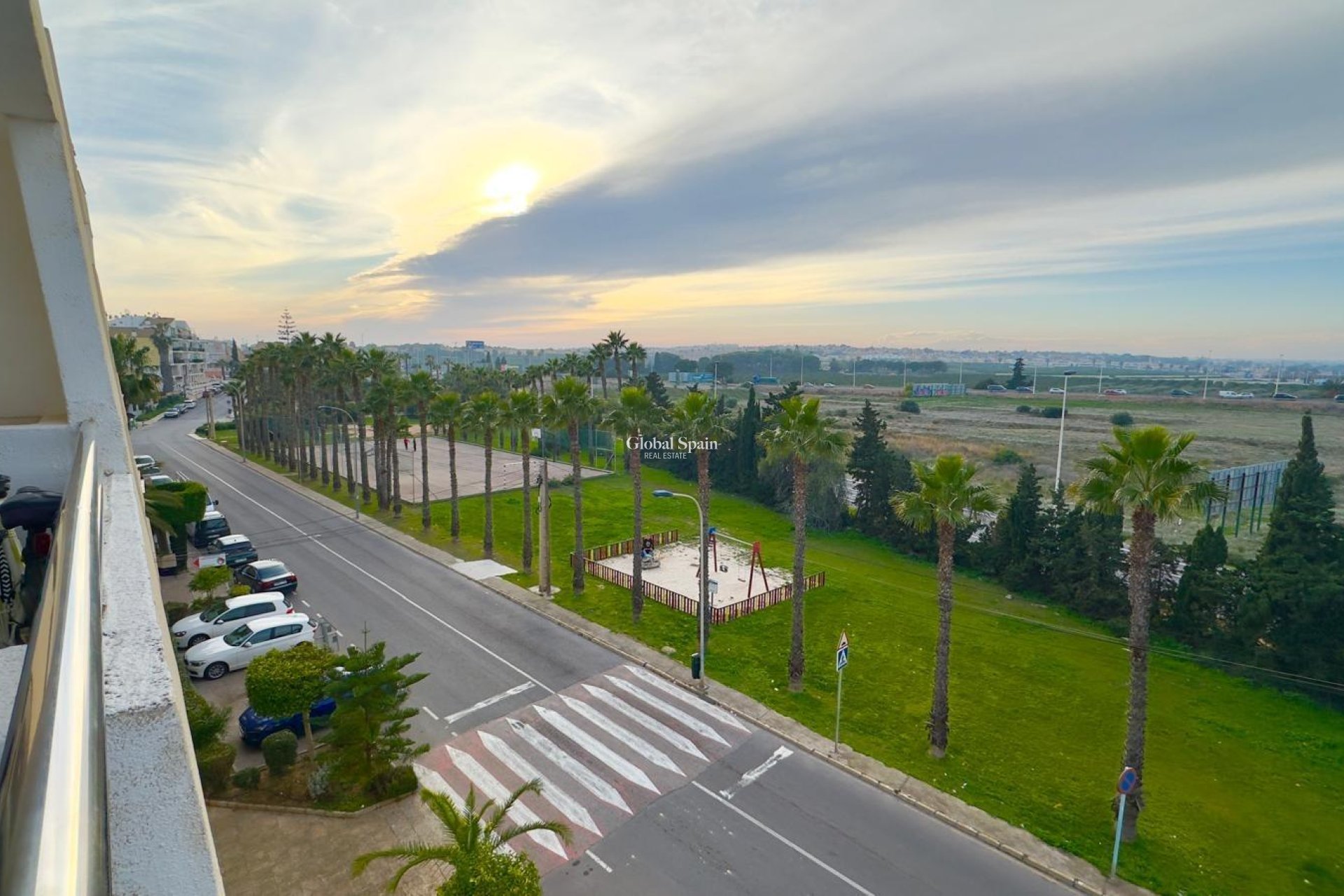 Revente - APPARTEMENT -
TORREVIEJA - La Veleta